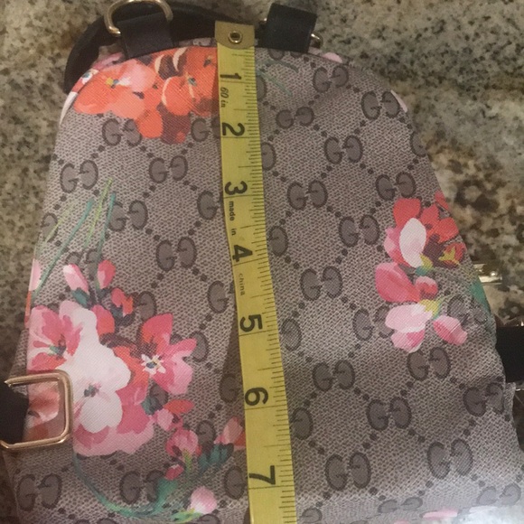 Mini Backpack 🎒 - Picture 10 of 15